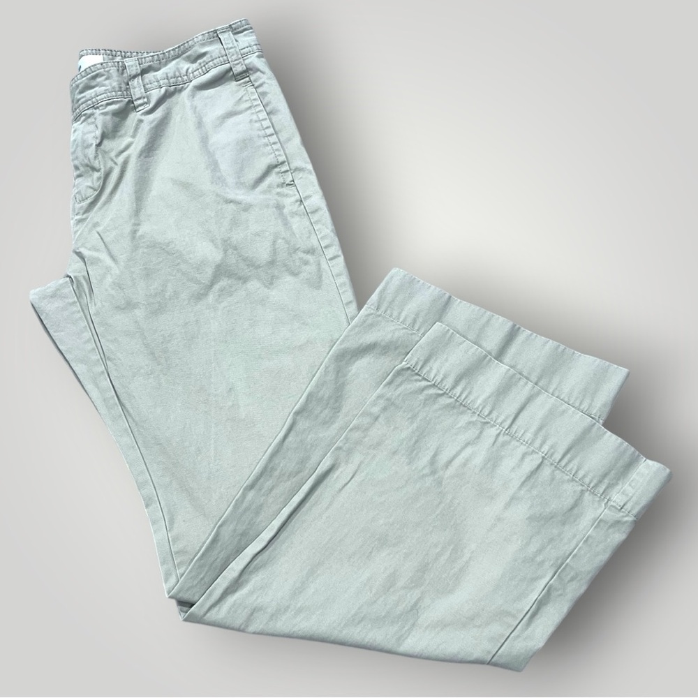 GAP Favorite Khaki Trousers - Picture 5 of 16